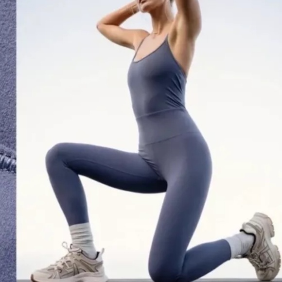 Vuori mindset jumpsuit top and leggings together size s - Picture 1 of 7